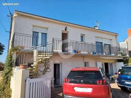 maison 6 pièces 82 m²