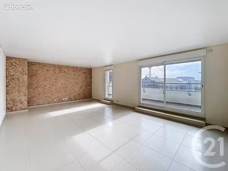 appartement 6 pièces 147 m²