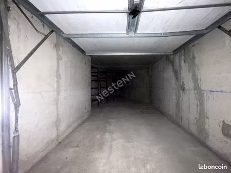 parking/box 13 m² la motte servolex