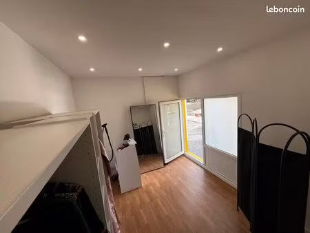 local 15m2 commercial ou bureau