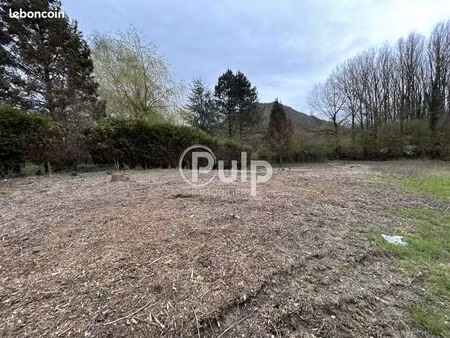 terrain 2 032 m² estree blanche