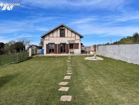 maison 4 pièces 132 m²