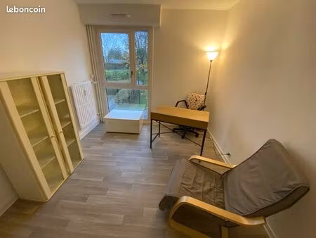 bureau pro dans cabinet pluridisciplinaire