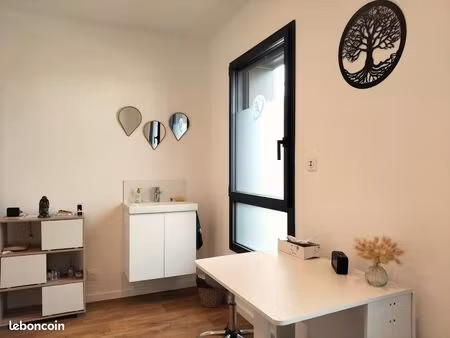 ◊ reprise de bail - local professionnel à saint-avé (56)