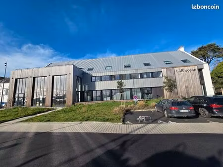 bureaux privatifs au lab’ocean  sur le port de la trinité-sur-mer