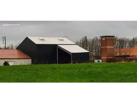 bâtiment 220m² fretin