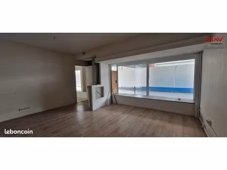 local commercial 71 m²