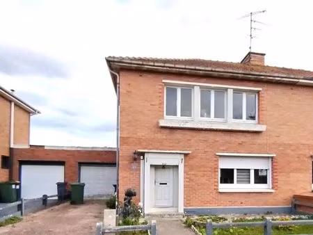 maison 6 pièces 80 m²