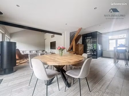 maison 5 pièces 136 m²