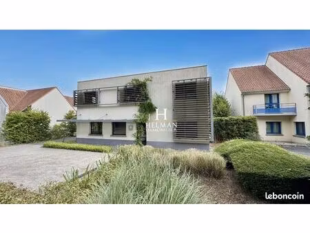 bureaux 302 m² ardres