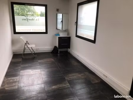 location bureaux maison medicale zone franche