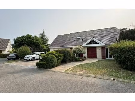 maison santeny 191 m² t-6 à vendre  535 000 €