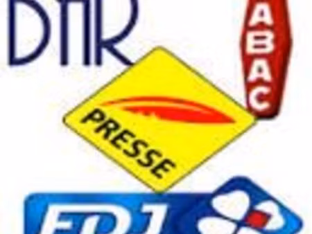 bar tabac fdjeux terrasses parking