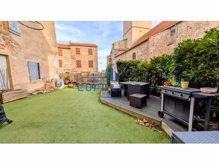 villerest maison de bourg avec extérieur