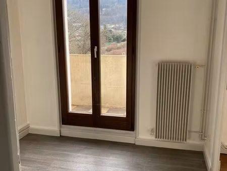 appartement 3 pièces 49 m²