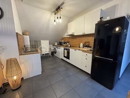 appartement de 41 m² à fontenay-le-vicomte