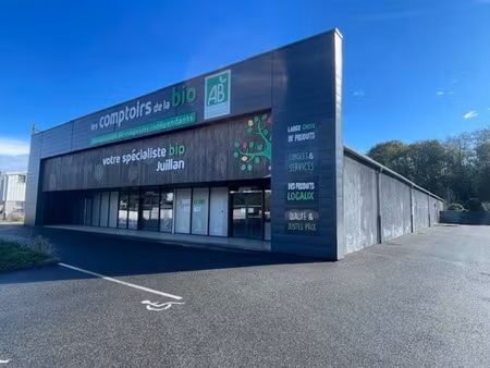 location locaux professionnels 3 pièces 1558 m² à juillan (65290)  10 833 €