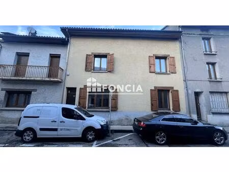 élégante maison de ville sur 3 niveaux