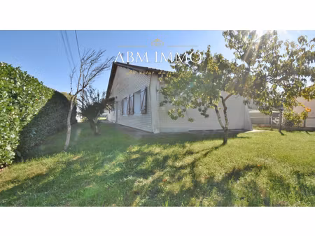 maison familiale avec 4 chambres et grand séjour - à deux pas des commerces