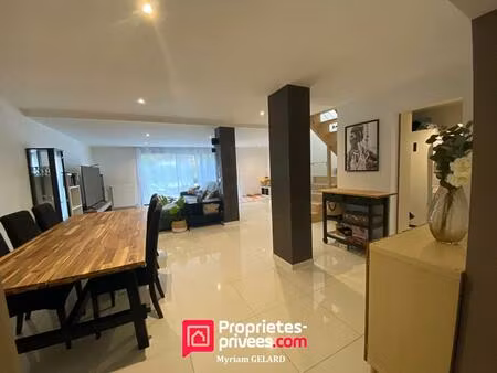 maison de village lamasquere 4 pièce(s) 147 m2