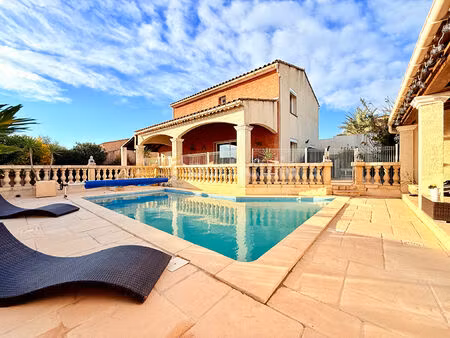 mus - villa  7 pièces de 169m2   double garage  pool house et piscine