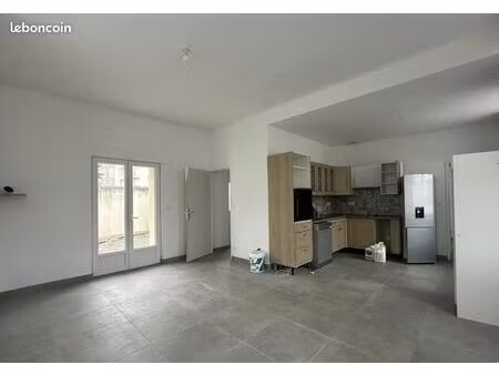 joli pavillon de 3 chambres