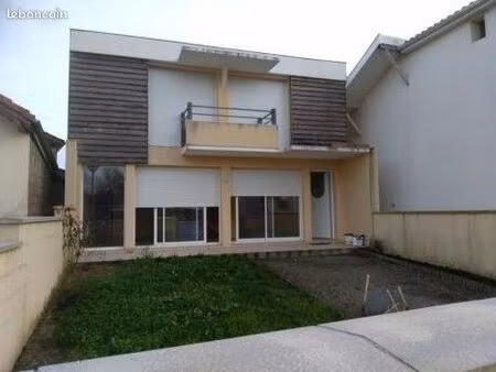 appartement 2 pièces 92 m²