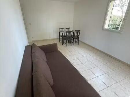 appartement 1 pièce 46 m²