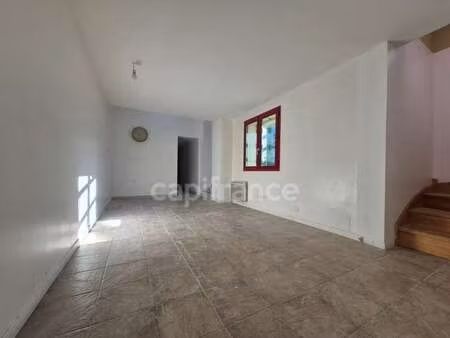 vente maison à rochefort (17300) : à vendre / 188m² rochefort