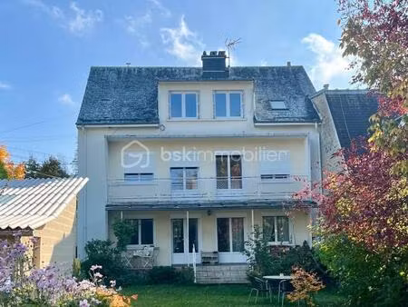 maison immeuble de 245 m² avec vue imprenable sur le château fort de sedan
