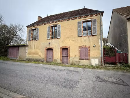 maison 2 pièces de 44 30 m² sur 535 m² de terrain ? sortie de village