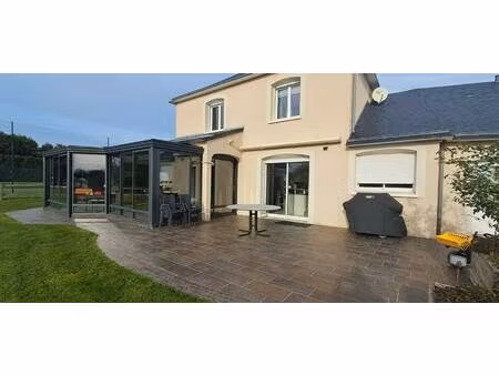 maison le buret 8 pièce(s) 189.55 m2 à 20 km de laval-chateau-gontier ou sable