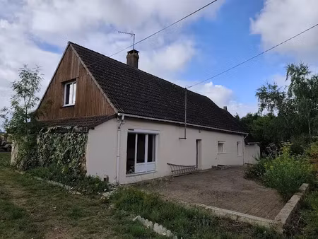 vente maison 5 pièces 99 m² à rouvres-les-bois (36110)  86 000 €