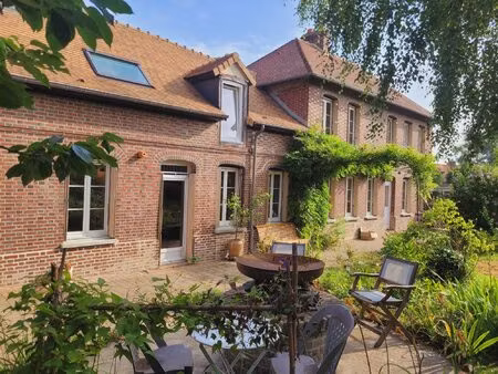 très belle maison bourgeoise 210 m² avec son gîte