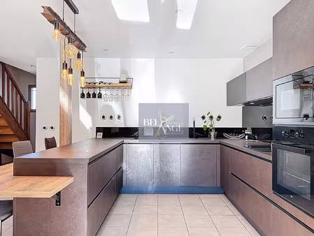 maison lumineuse de 106m2