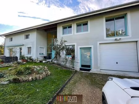 grande maison familiale avec dépendances – idéale artisan!