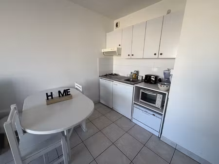 location appartement 1 pièce 26m² rodez 12000
