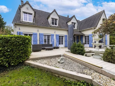 château à rénover à seraincourt