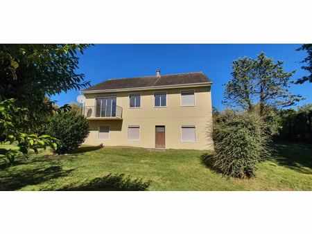 maison vaugrigneuse 6 pièce(s) 174 m2