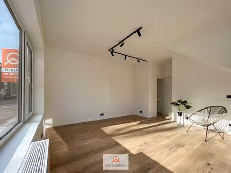 kantoor te koop in sint-amandsberg