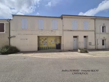 immeuble à vendre tonnay boutonne 258m2 109 500€