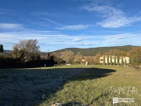terrain à bâtir avec vue dégagée 1021 m² - village provençal d'entrechaux