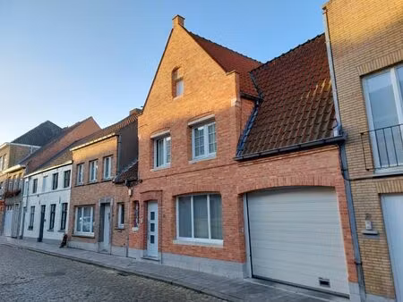 garagebox in afgesloten complex