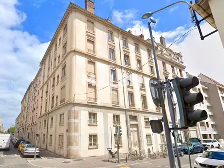 vente bureau villeurbanne 69100