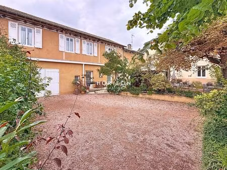 tramayes : murs et cession de fonds  ensemble immobilier gites e