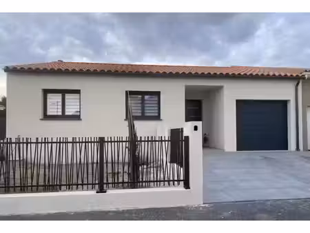 vente maison cases-de-pène 66600 - - surface privée