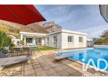 vente demeure d'exception piscine à crolles (38920) : à vendre piscine / 130m² crolles