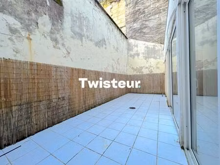 t2 – 40 8 m² – terrasse 20 m² – secteur gambetta / triangle d’or – bordeaux