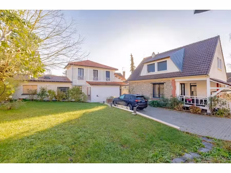 vente maison 6 pièces 206 m² à condé-sainte-libiaire (77450)  630 000 €