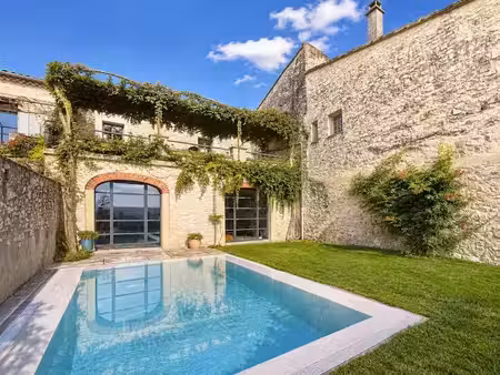 vente maison 7 pièces 210 m² à puygiron (26160)  545 000 €